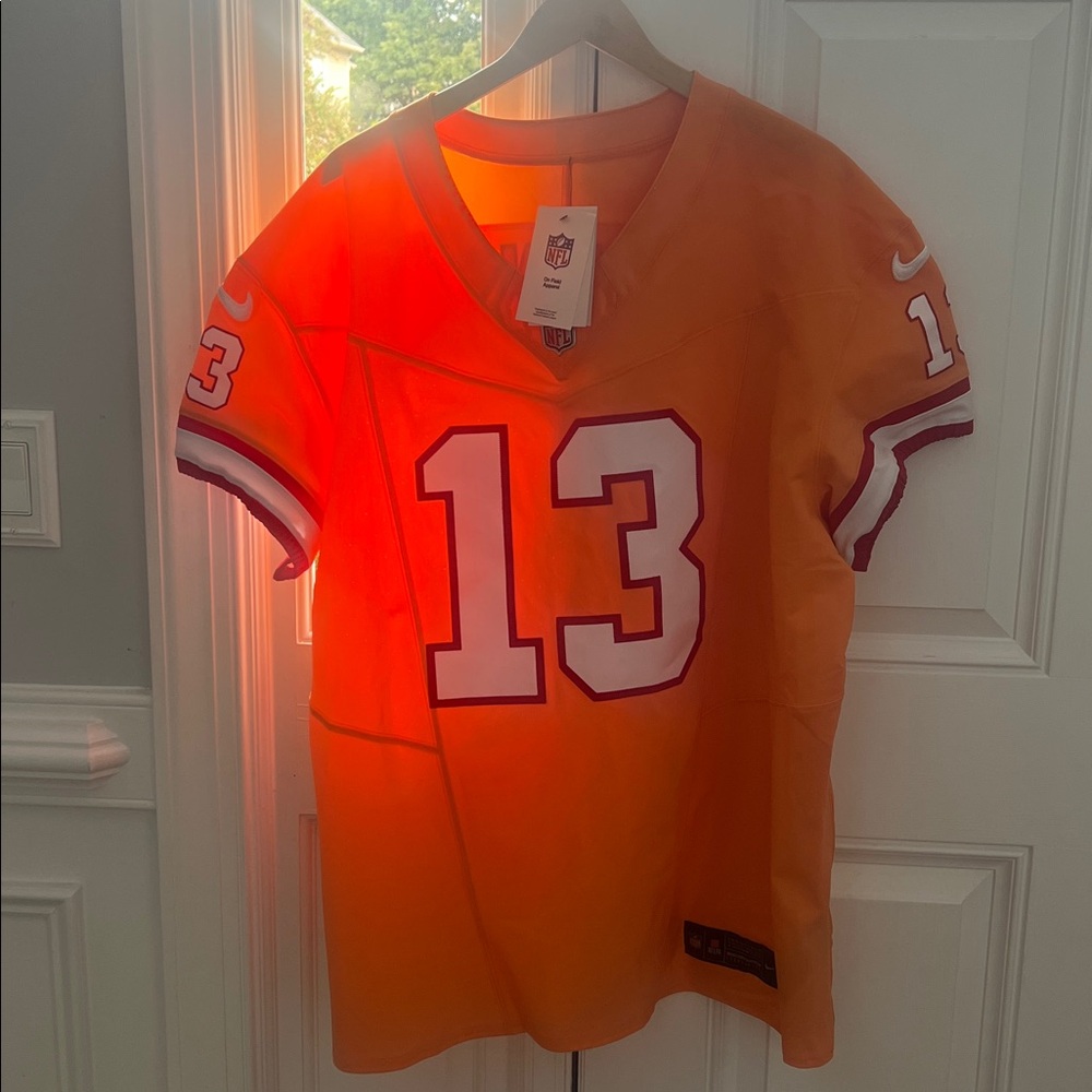 SOLD Mike Evans Tampa Bay Buccaneers Nike Vapor F.U.S.E. Elite Jersey - Orange